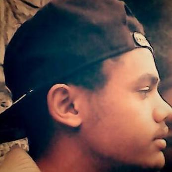 amanuelavz's profile picture. love TV series, movies specially music