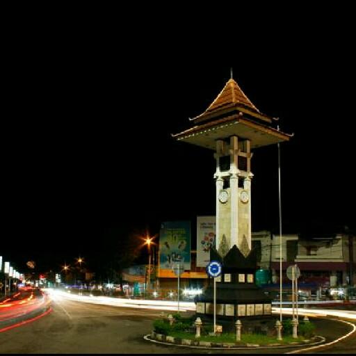 Sharing apapun tentang #Boyolali TERSENYUM. #InfoBYL #AgendaBYL #FotoBYL #CuacaBYL #LalinBYL #WisataBYL #KulinerBYL #BYLnews :) Follow IG @BoyolaliOnline