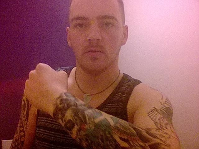 I'm Dean. I'm 30 i'm a former Martial Artist, Artist, Guitarist, Gamer, Music fan, Wrestling and MMA fan