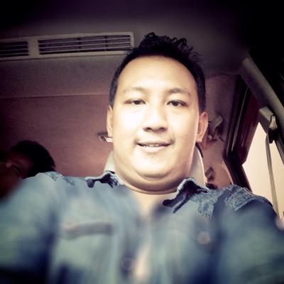 rizkysya49's profile picture. love