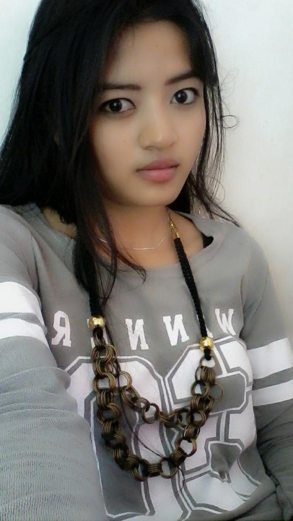 yulistia_marini's profile picture. real star