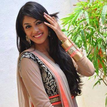 AyeeshaSingh's profile picture. 