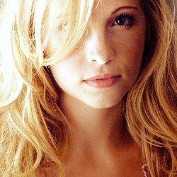 XX. || Ex-Slytherin. «Please, I'm a Black» Blood is important, or not? La más buena de las malas y la más mala de las buenas. || RP+18.