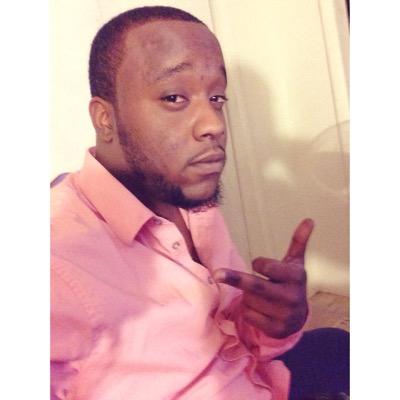 2⃣1⃣ years of age Old enough to know better young enough to not give a fuck jamaica made✈️ jersey raised single not lookin saggatarius lifestyle ♐️ R.i.p mara