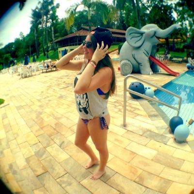 Eu já não tinha juízo, e voce ainda me vem com esse sorriso ❂
