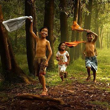 vsrseenivas's profile picture. உனக்கு மிகச்சிறந்த வீடு எது தெரியுமா ? 
அது மற்றவர்களின் இதயம்
      -  கவிக்கோ