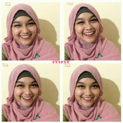 menertawakan diri sendiri adalah salah satu caraku bersyukur. terluka, tertawa, lalu bahagia.