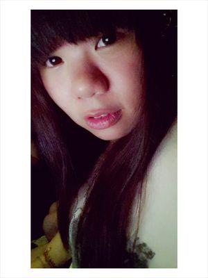 lovev830611's profile picture. 