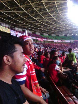 rachmat_gunners's profile picture. pin bb 24e49e50bekerja keras d negeri orang :-) my pin 7669a20e