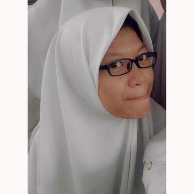 Dewiayugandini's profile picture. Dewiayugandini | XI-MIA 2 | ig,ask,line : dewiayugandini