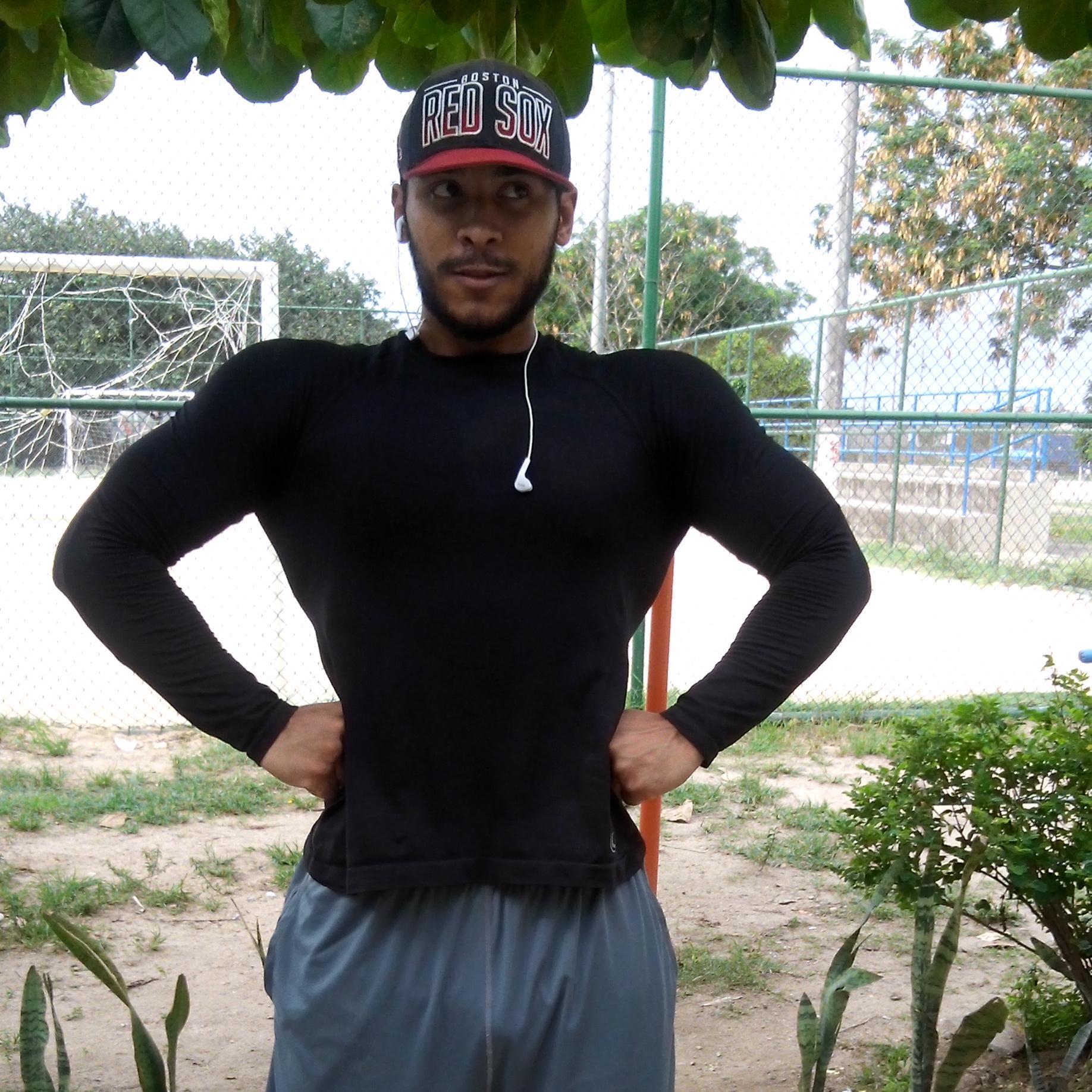 Quero me destacar pelos meus feitos e dedicação, receber elogios quanto à minha performance e conquistas pessoais, pois isso é esporte. Quero o lugar mais alto
