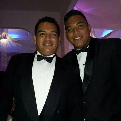 Estudiante De Ing Sistemas. Made in Barranquilla. Hijo De: Rafael Manduca y Elba Saballeth, Juniorista a morir, amante de la buena musica, mamador de gallo ...