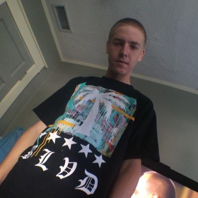 looking down at u nigletss