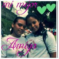 Amoo mi vida y Amoo amis dos mejores amigas Priscila menjivar de fuentes y haha alejandra de fuentes son lo maxiiimo las reamooooo *-*
