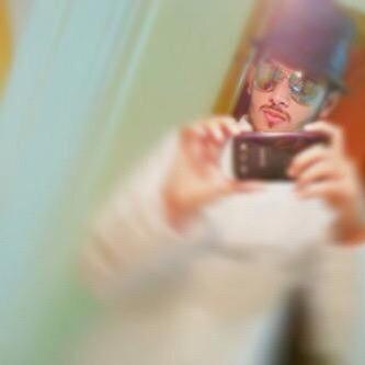 meshooo_1408's profile picture. 