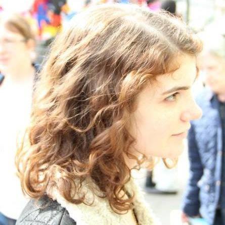 LolaLebx's profile picture. Lectrice passionnée curieuse de voyages inattendus