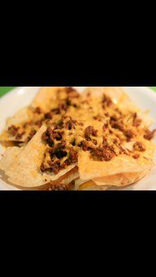 austin lunch market this friday!!!!
$2.50 for a plate of nachos, cheese and ground beef!
