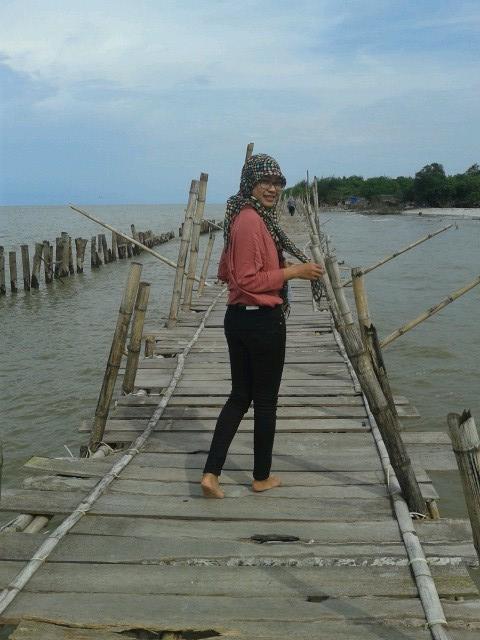 gusfikasari's profile picture. Medan - Labuhanbatu Utara. student of nursing STIKes Delihusada Delitua kosong sebelas. 741f825f