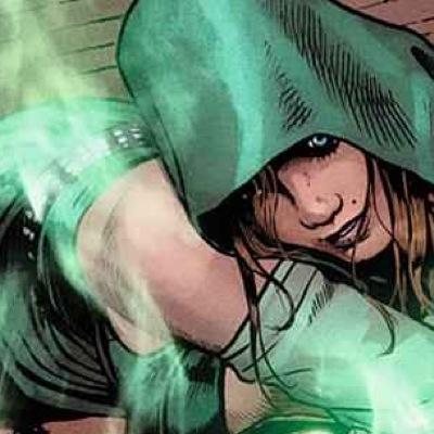 Poderosa Hechicera. ✡ || Poseo la habilidad de manipular energía mágica. June Moon de rubia a pelinegra. Parte de Suicide Squad. ☽☾ #FreeRol #DC