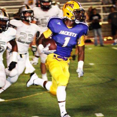 byrd football #1 WALKING BY FAITH ig:_mongiee

http://t.co/3LYiDGE63P