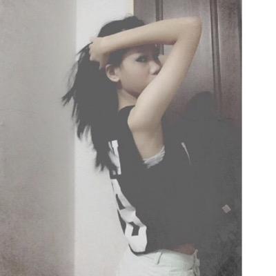 youtuberjosephine xoxo love to communicate & videoing IG = @/j03epxhin3 LOTS OF LOVE 3