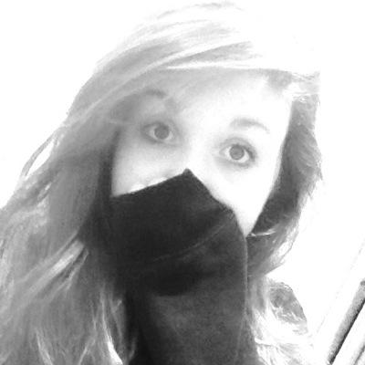 Im a weird kid and i love one direction and 5 seconds of summer !!! x i have snapchat, instagram, facebook and kik