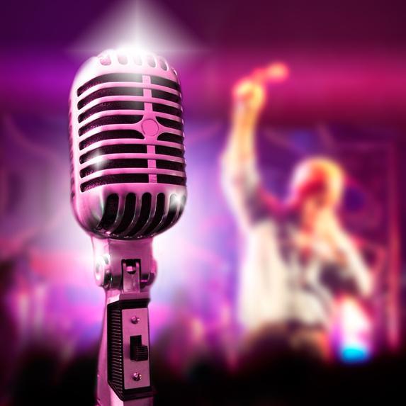 Aquí encontrarás las mejor frases de canciones y otras frases de su servidora. Espero les encanten y retuiteen mucho♥️ estaré faveandolos ¡Lo prometo!✋