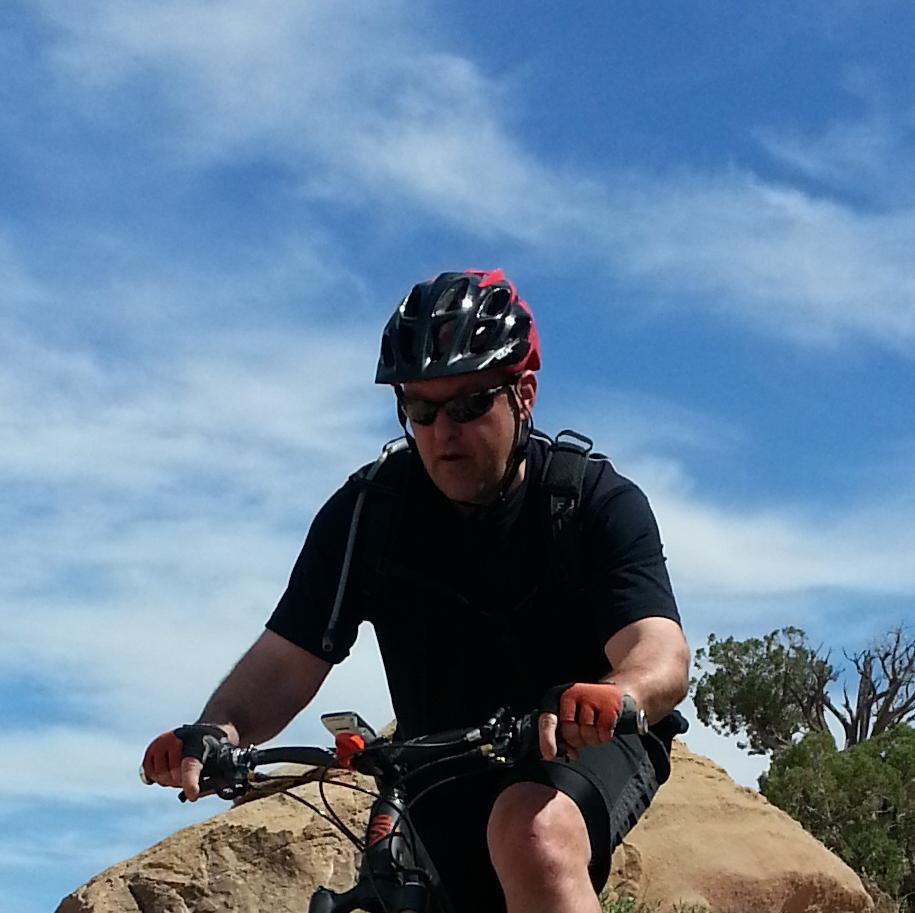 Co-founder and CTO of TransMagic.  Co-founder of Bar Fly Bike (https://t.co/osCawdk08s).  Loves: living, family, gadgets, bicycles, cars, all things nerdy.