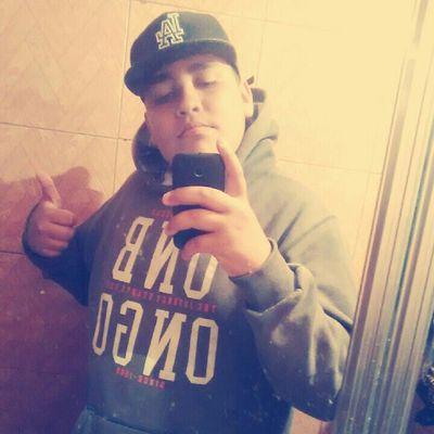 Thiago Menezes Padilha , 15 anos   Facebook : Thiago Padilha T J   Instagram : @THIIAGOPADILHAA