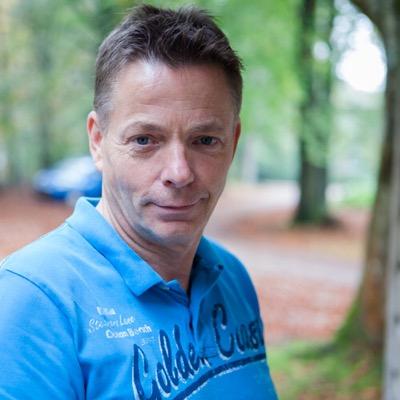 Founder, owner & CEO of Memocom, the CRM inovator, proud father of Niek & Claire, likes sailing, golf, squash, alpineski, NLP, Tantra