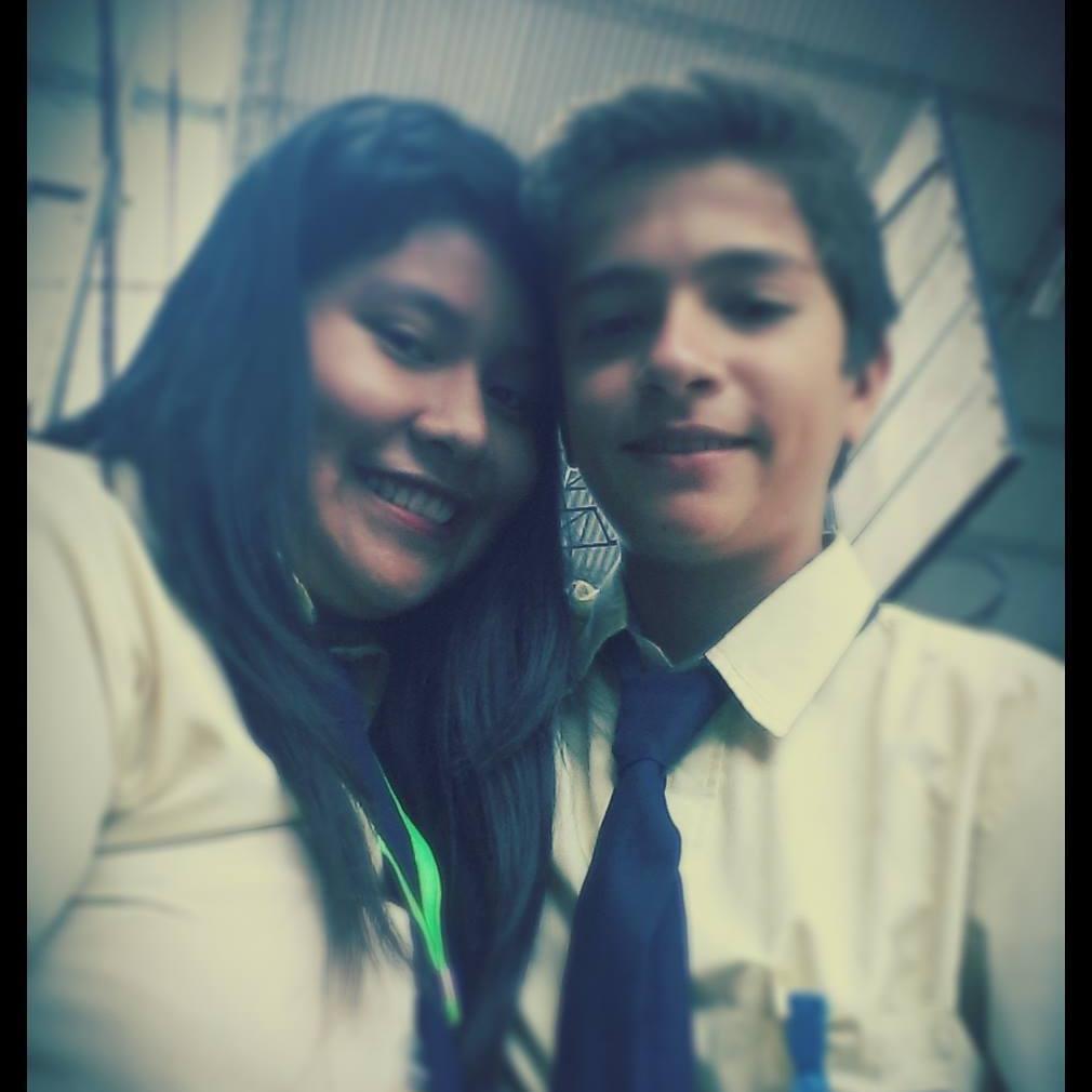 1D_CD9's profile picture. Soy Un Directioners Coders-Boy amo a mis amigas @GeorgiaRoseCox2 @Carlita_Coder siempre me hacen sacar una sonrisa estos chicos los amo