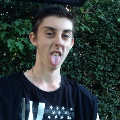 LGahagan's profile picture. is a big sports person very active also love listening to bvb bmth ffdp and all the rest of scream and heavy metal :)