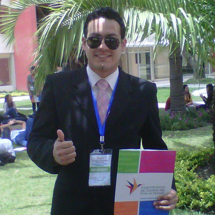 Ingeniero en Adm Públic.