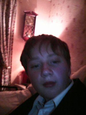 sanbwoody147's profile picture. I love Ali and vikkstar123