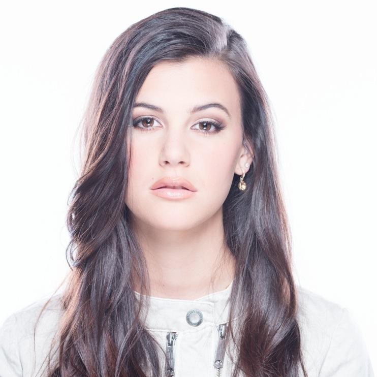 I love new pop star Sara Alina. Follow her @SaraAlinaMusic. I follow back https://t.co/kGrQXIqbHa