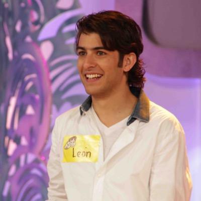 Soy León González Novio de @iFannyLascurain, estoy Súper enamorado de ella y la quiero reconquistar