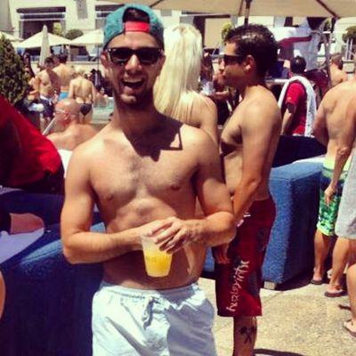Creative Industries Graduate from City University London. Hip-Hop enthusiast. Highgate Redwings bucaneering right back. Spurs fan. Published Sports Writer.