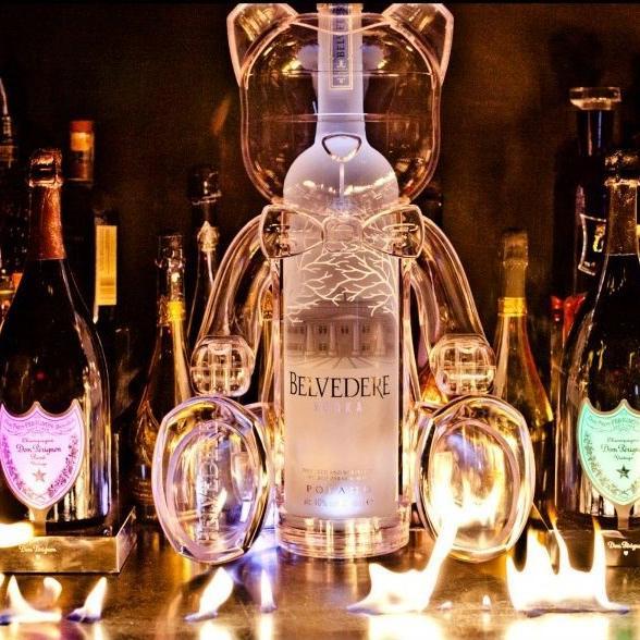 Hosting at London's exclusive clubs.. Mason House - Press Club - Bonbenniere - Love & Liquor - Et al.. Tables/Guest List/Birthdays