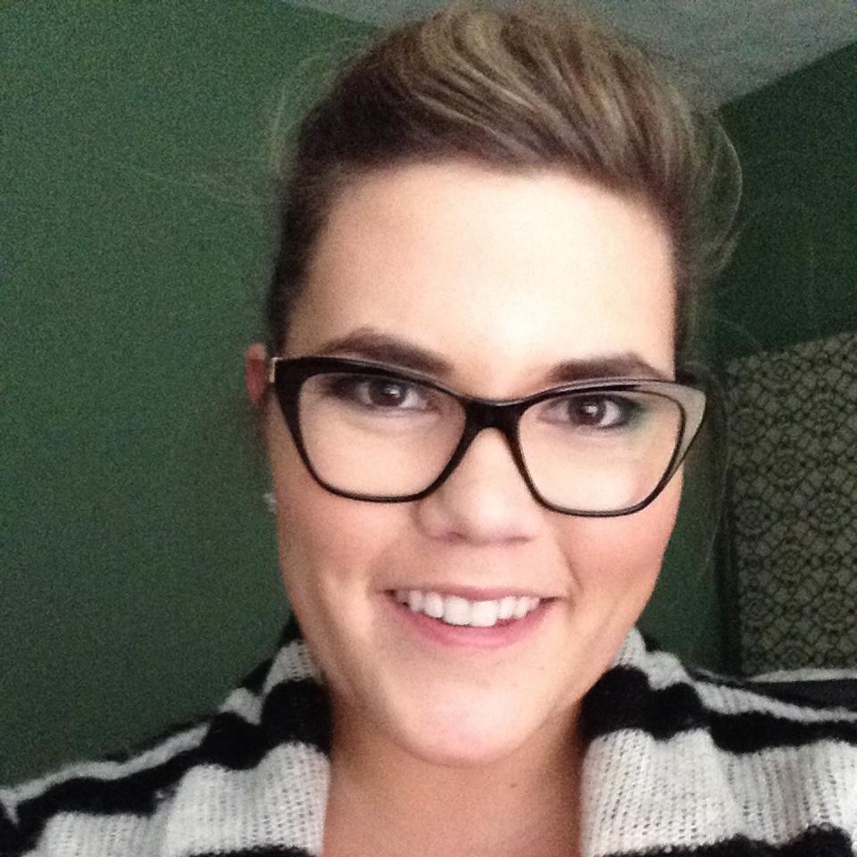 mbpcreative's profile picture. generator of brilliant ideas. artist. creative human. aspiring foodie. deep thinker. grammatically incorrect.