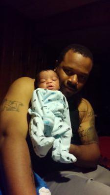 R0B3RT_CR0SS's profile picture. 