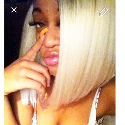 21 . Im Jss A Pretty Girl,In This Dirty World ! ✨InstaG: LaneyGood_✨