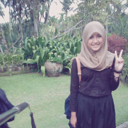 You are my everything to me (mother)
follback? jangan lupa mention! :)