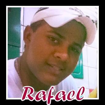 Rafael Luiz Ranolfi,mais conhecido como Rafael Ranolfi,nasceu no dia 18 de Dezembro de 1991 na cidade de Ubatuba 1 CD carreira solo Rafael Ranolfi É POR AMOR