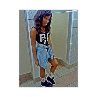 19 years old | Pisces | Bisexual | Gamer | Gymnast | #attendingTXU