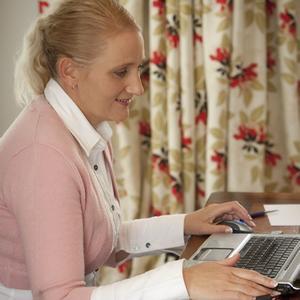 designuniqu's profile picture. Web Developer