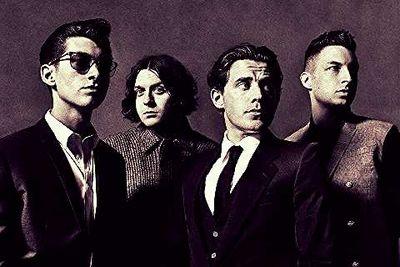 Coder, Zuricata, Bautister, lalover, Directioner me gusta la musica Electronica, pop, Rock y me encanta Bailar