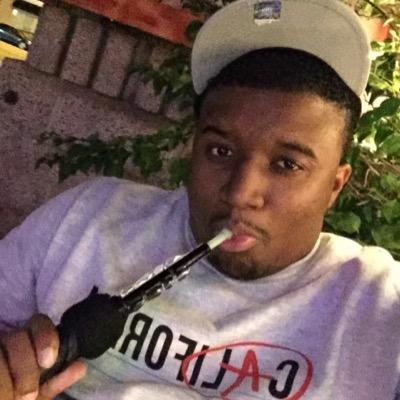 b0bbie2flyy's profile picture. Ask and I’ll tell