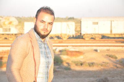 ‏‏هناك اشخاص اتمنى لو استطيع ان اضيفهم لدفتر العائله