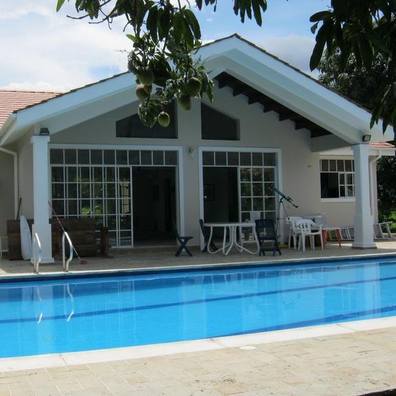 Venta de propiedades en Colombia y Fuera de Pais.
Lotes
Apartamentos
Casas
Fincas
Asesorías y Servicios Financieros.