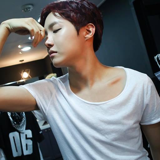 제이홉 ✪ Rapper the BangTanBoys/BTS ♪ ಌ filho da puta ಌ Sung ಌ Yeonnie ಌ V ಌ Jae ಌ PotterHead ϟ Gamer ☢